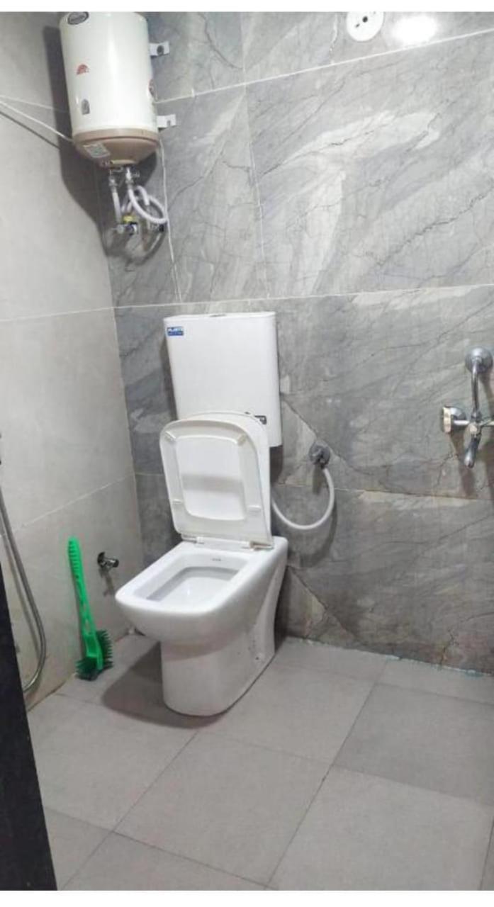 Anant Home Stay Ujjain Eksteriør bilde