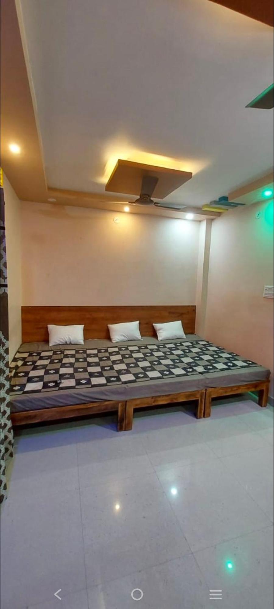 Anant Home Stay Ujjain Eksteriør bilde